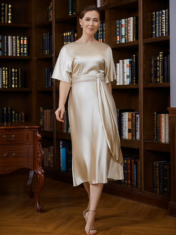 Robe de mère de la mariée en satin tissé, froncée, manches courtes, longueur thé